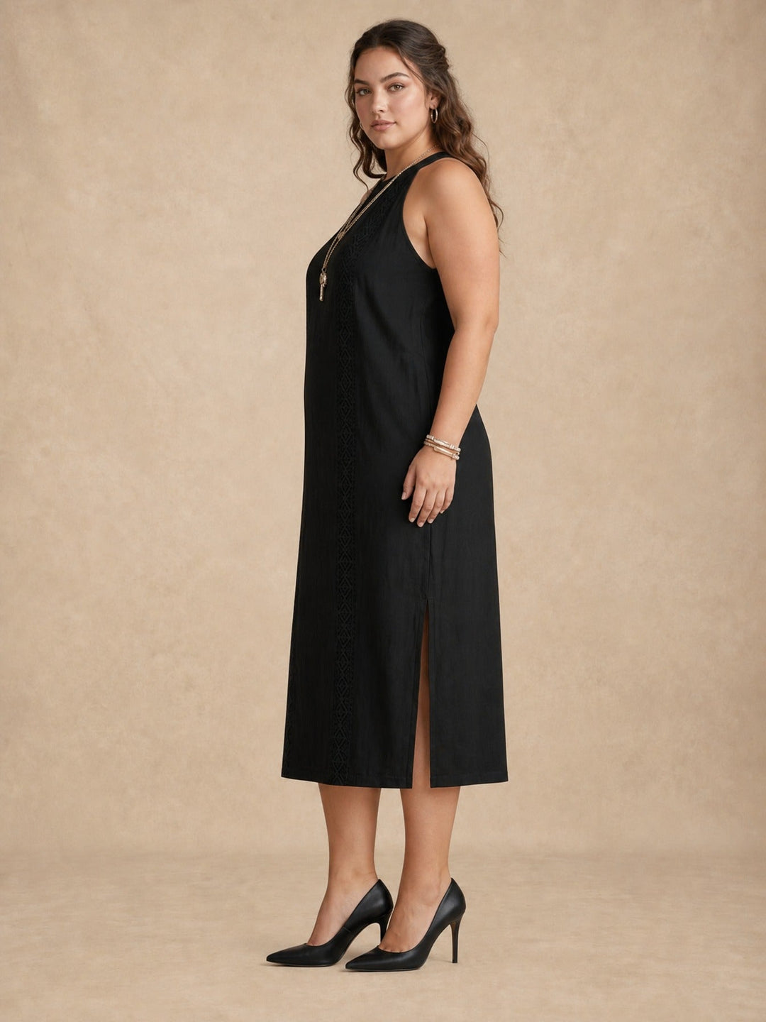Naomi | Embroidered Midi Dress